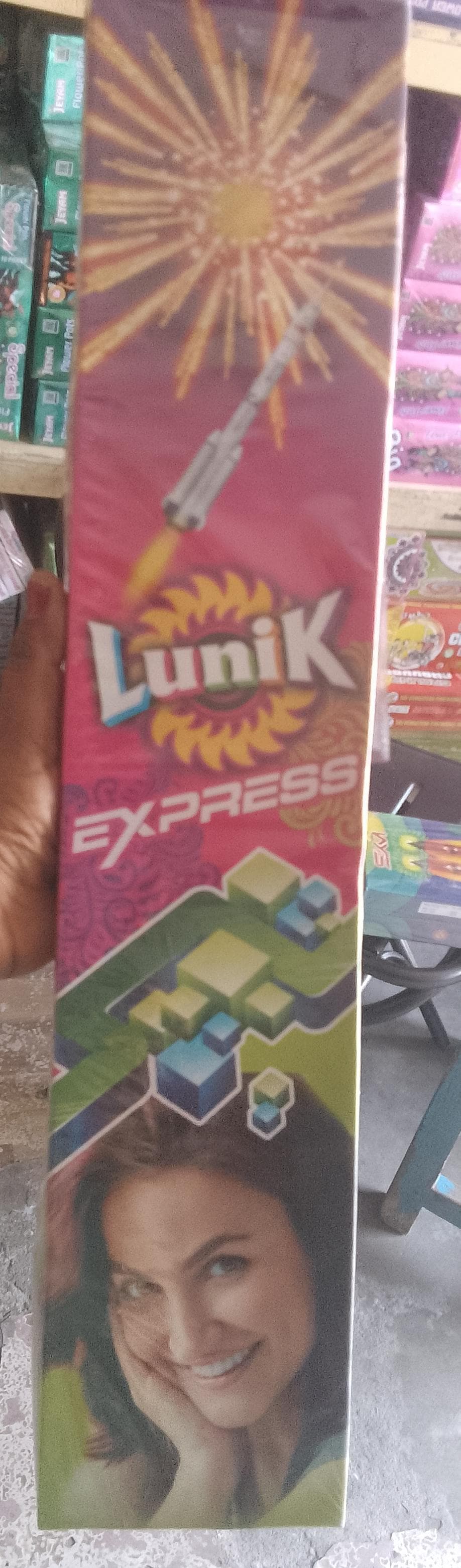 inba crackers Rockets